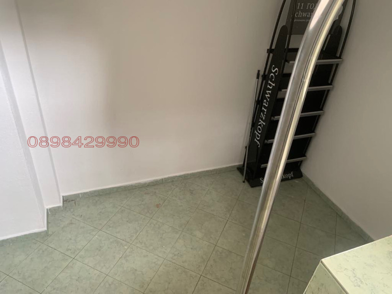 Дава под наем МАГАЗИН, гр. Пловдив, Център, снимка 6 - Магазини - 53259639