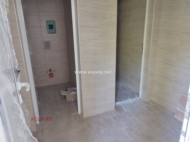 K pronájmu  Průmyslová budova Burgas , Promišlena zona - Jug , 2800 m2 | 70737181 - obraz [11]