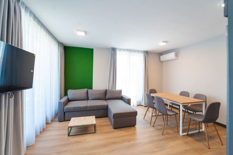 Дава под нем  3-стаен, град София, Център • 1 249 EUR • ID 51909471 — holmes.bg - [1] 