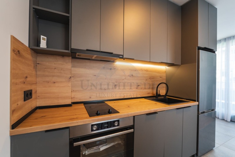 K pronájmu  2 ložnice Sofia , Centar , 150 m2 | 52254015 - obraz [3]