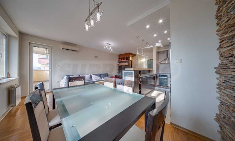 Дава под наем 4-СТАЕН, гр. София, Лозенец, снимка 4 - Апартаменти - 52943088