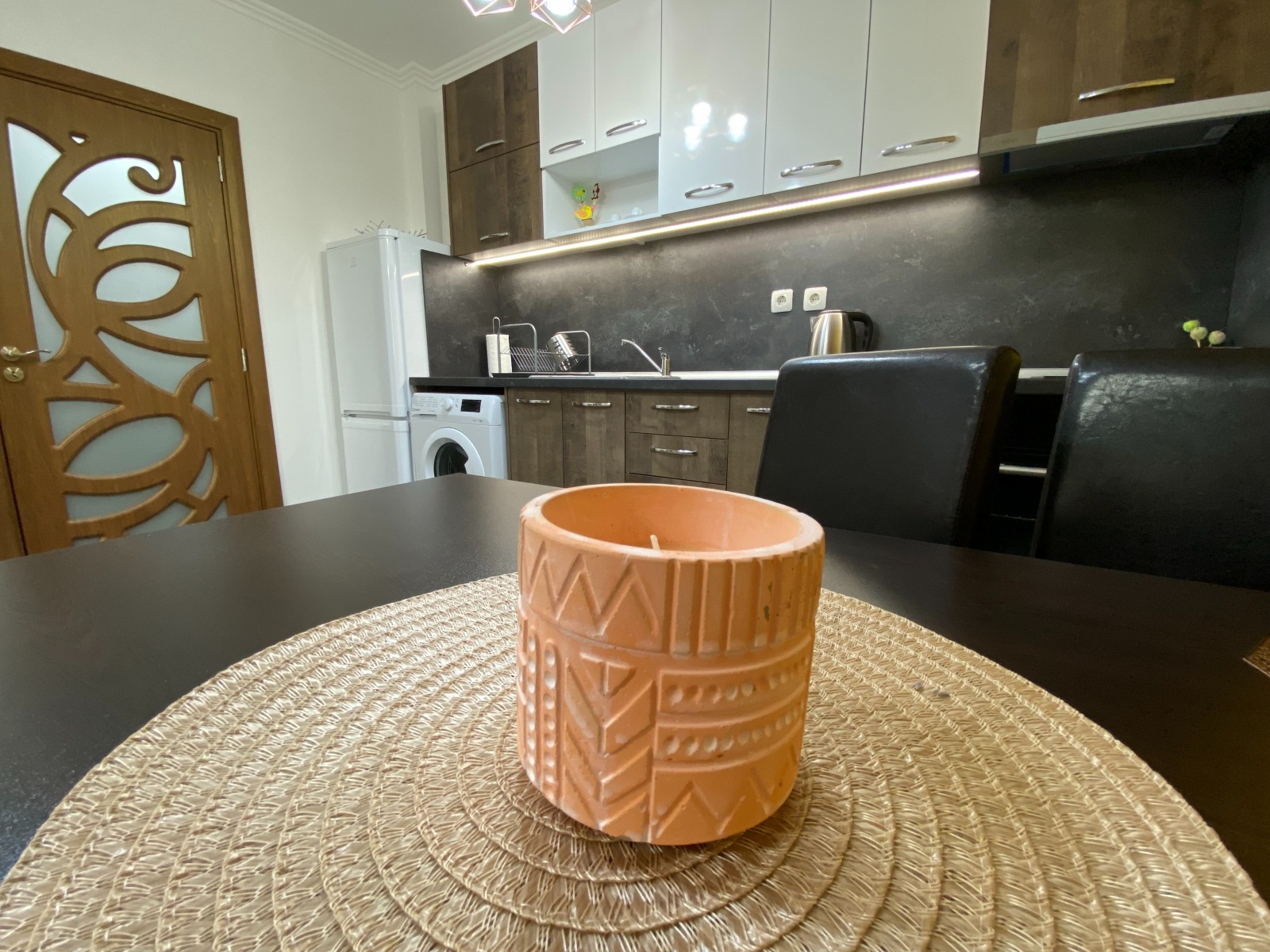 Дава под наем 2-СТАЕН, гр. Пловдив, Въстанически, снимка 5 - Апартаменти - 53869118