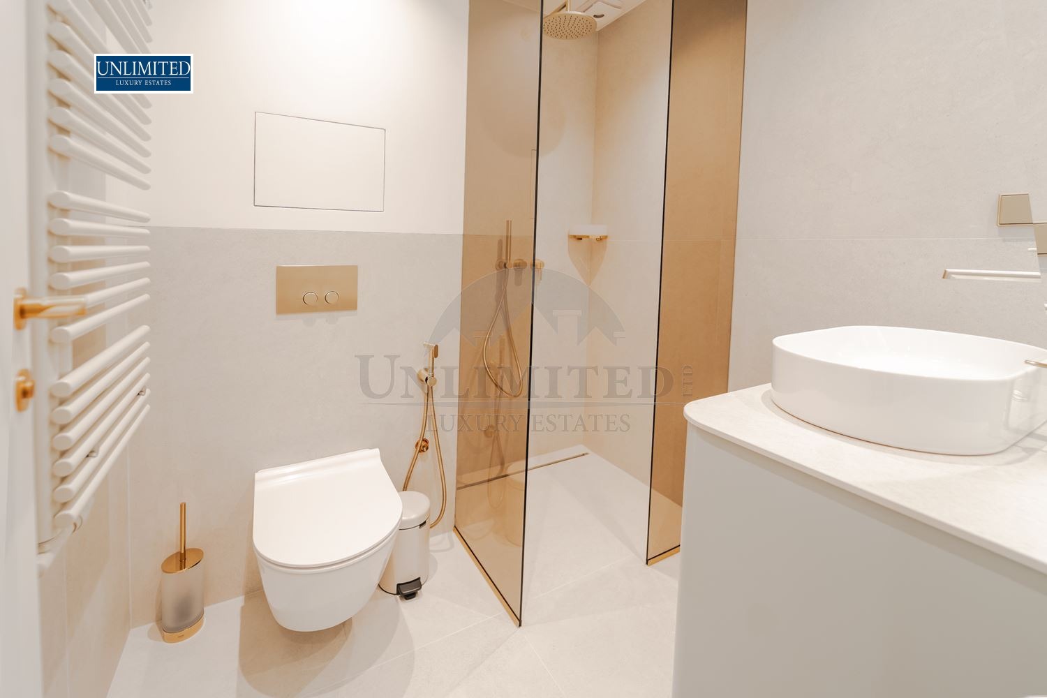 Дава под наем 4-СТАЕН, гр. София, Лозенец, снимка 10 - Апартаменти - 54020142