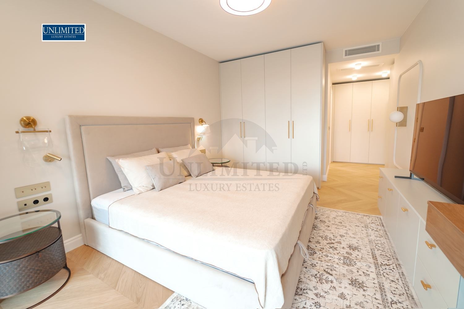 Дава под наем 4-СТАЕН, гр. София, Лозенец, снимка 7 - Апартаменти - 54020142