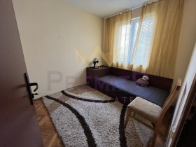 3 camere da letto Zimno kino Trakiia, Varna 9