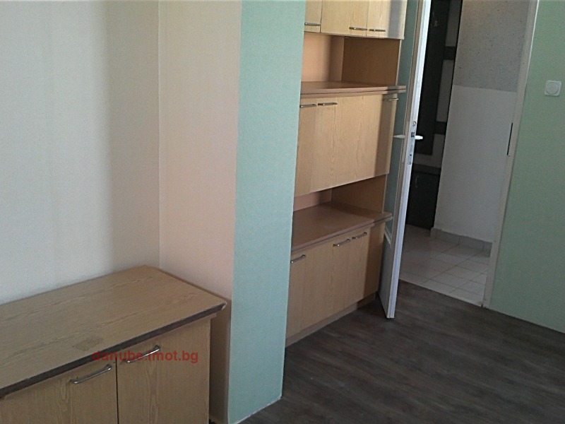 Дава под наем 2-СТАЕН, гр. Русе, Център, снимка 11 - Апартаменти - 53055874