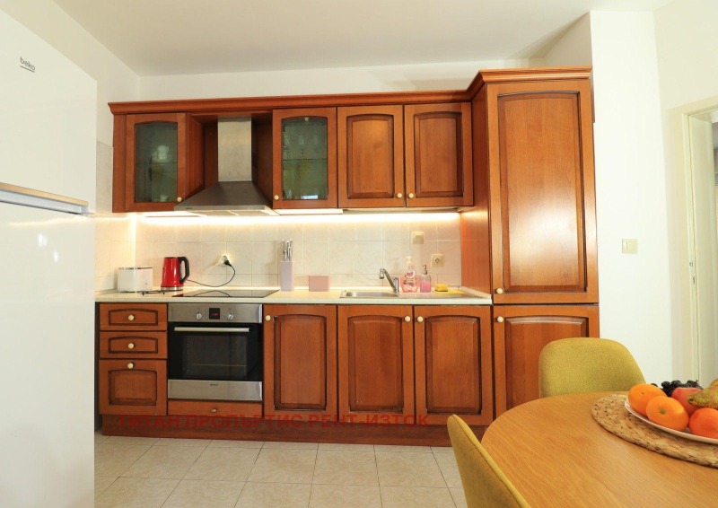 Дава под наем КЪЩА, с. Равда, област Бургас, снимка 3 - Къщи - 52571949