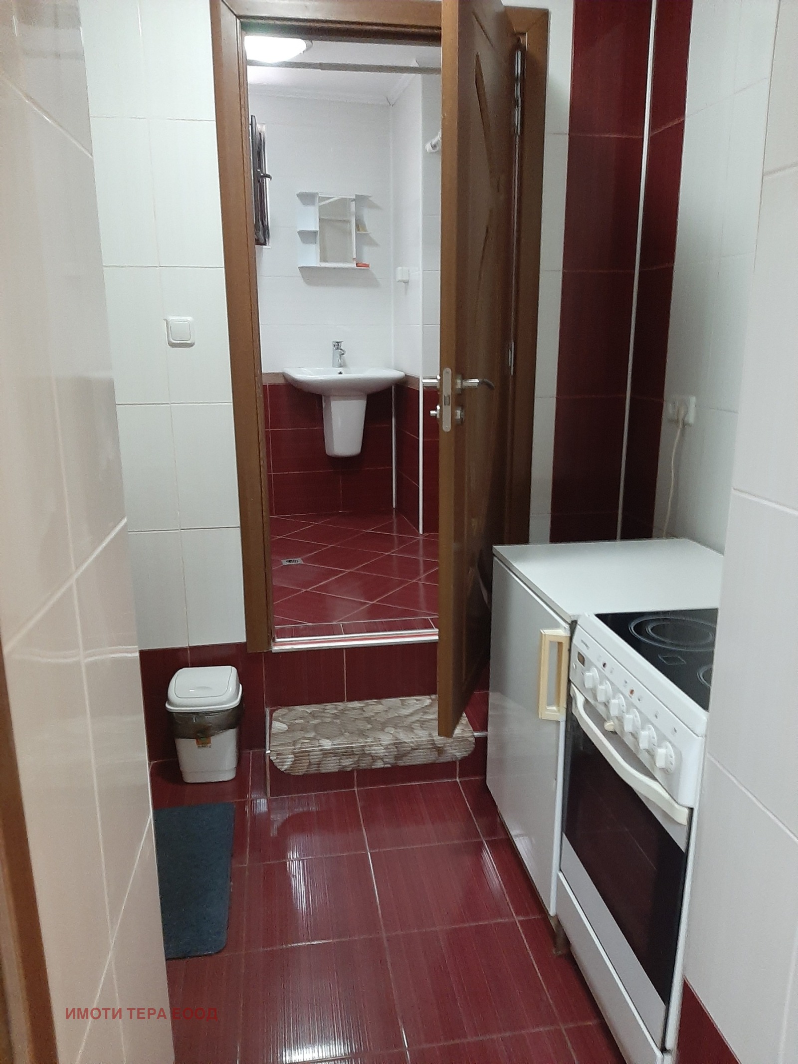 Дава под наем КЪЩА, гр. Варна, Център, снимка 15 - Къщи - 54803063