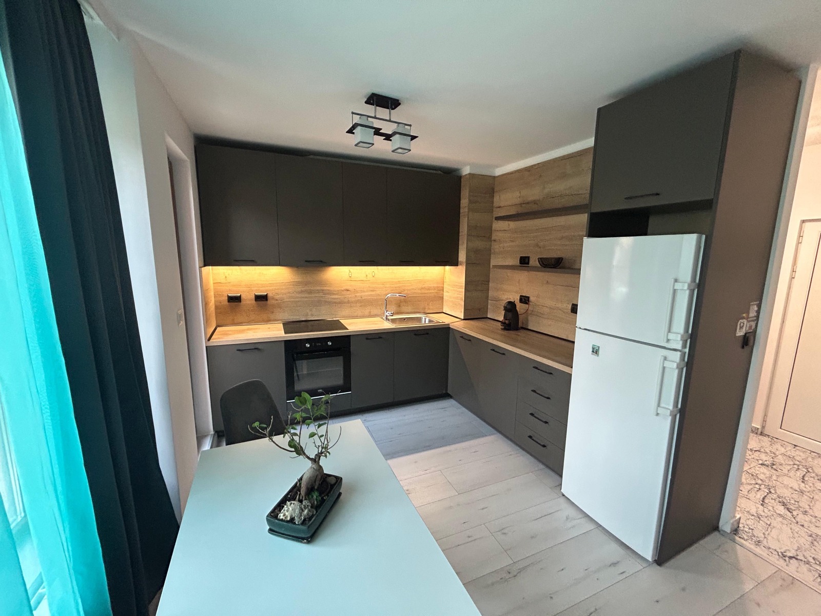 Дава под наем 3-СТАЕН, гр. София, Манастирски ливади