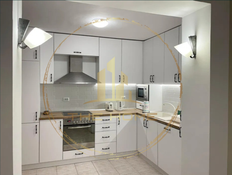 Дава под наем 4-СТАЕН, гр. Варна, Център, снимка 3 - Апартаменти - 52538064