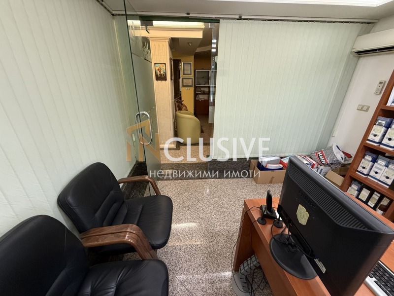 K pronájmu  Kancelář Varna , Centar , 223 m2 | 17926767 - obraz [9]