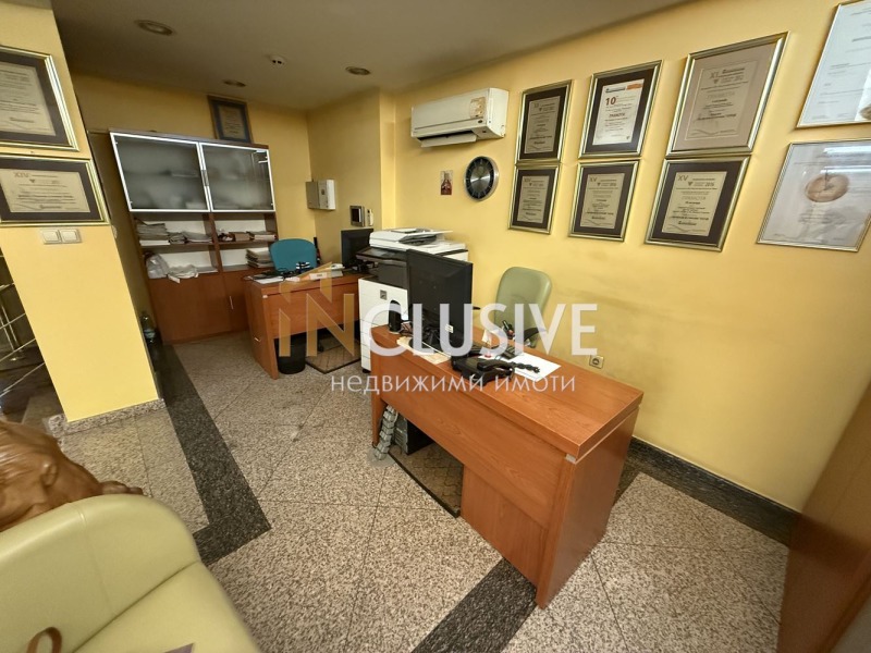 K pronájmu  Kancelář Varna , Centar , 223 m2 | 17926767 - obraz [8]