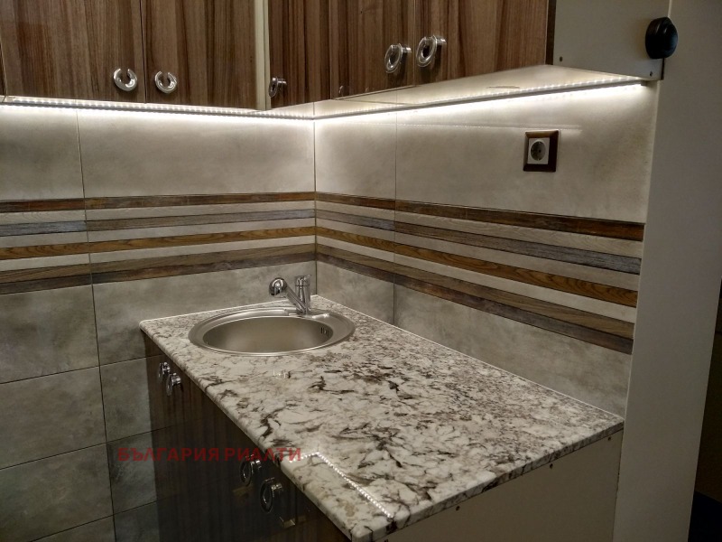 Издаје се  1 спаваћа соба Софија , Младост 4 , 50 м2 | 83460755 - слика [7]