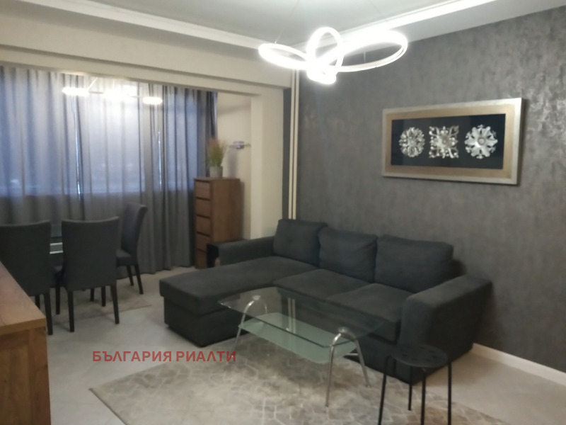 De inchiriat  1 dormitor Sofia , Mladost 4 , 50 mp | 83460755