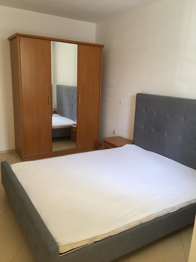 Дава под наем  2-стаен град София , Витоша , 78 кв.м | 54975858 - изображение [5]