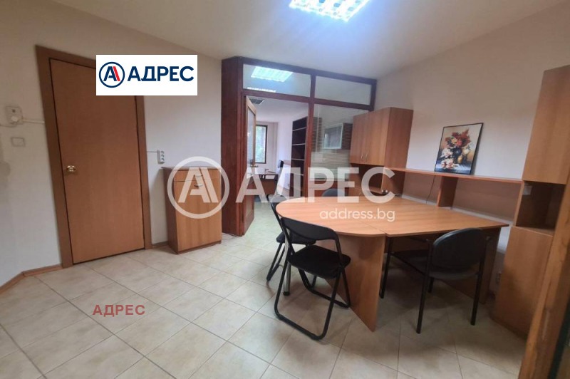 Издаје се  Канцеларија Варна , Операта , 54 м2 | 61492230 - слика [2]