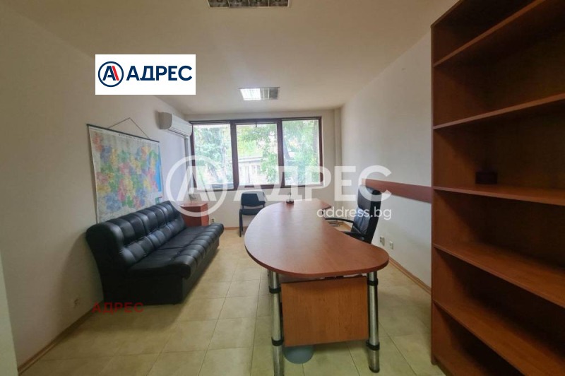Издаје се  Канцеларија Варна , Операта , 54 м2 | 61492230 - слика [3]