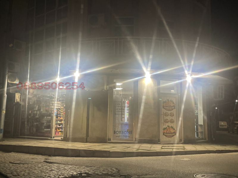 Дава под наем МАГАЗИН, гр. Пловдив, Център