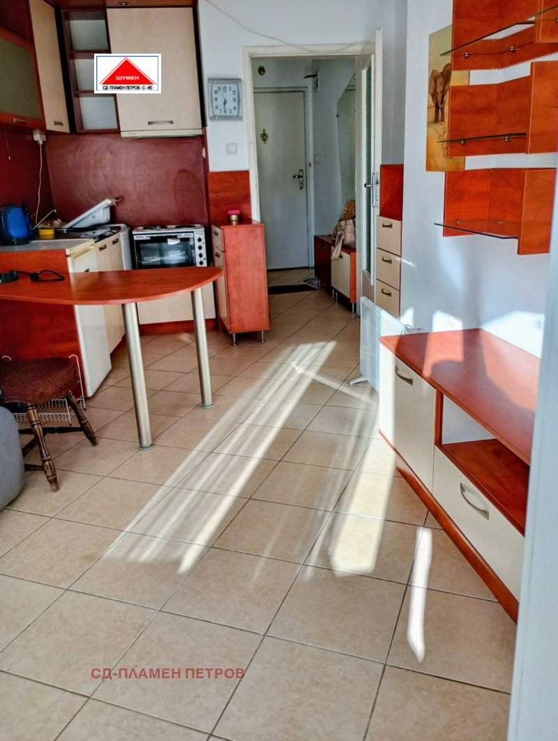 Дава под наем 1-СТАЕН, гр. Шумен, Пазара