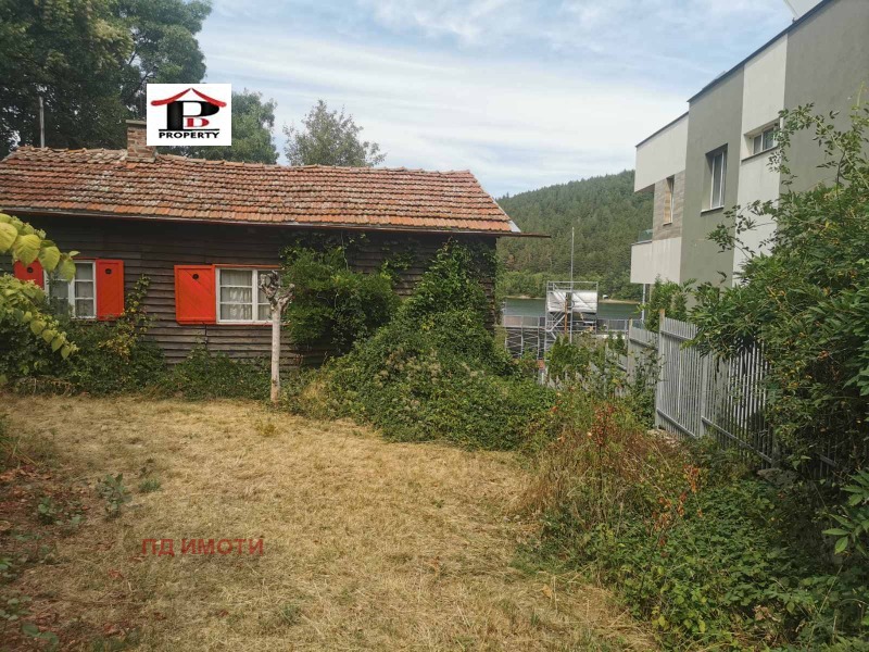 Под наем КЪЩА, град София, с. Панчарево • 1000 лв. • 86157372 — Holmes.bg