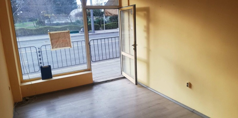 K pronájmu  Prodejna Burgas , Centar , 24 m2 | 91406261 - obraz [3]