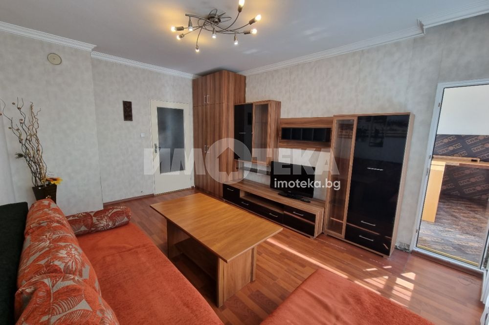 Дава под наем 3-СТАЕН, гр. София, Света Троица, снимка 3 - Апартаменти - 53859653