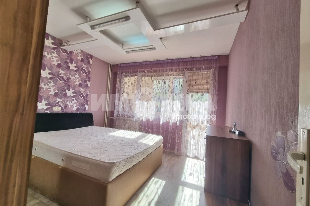 Дава под наем 3-СТАЕН, гр. София, Света Троица, снимка 10 - Апартаменти - 53859653