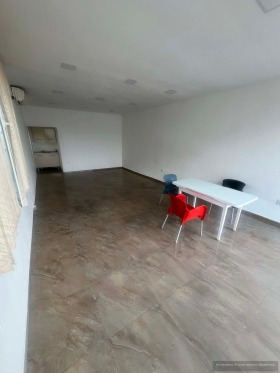 МАГАЗИН, 80 m2