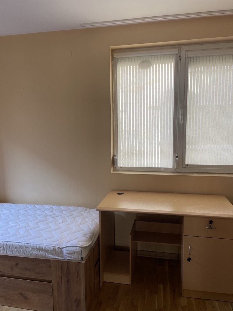 De inchiriat  2 dormitoare Plovdiv , Țentâr , 85 mp | 53248439 - imagine [7]