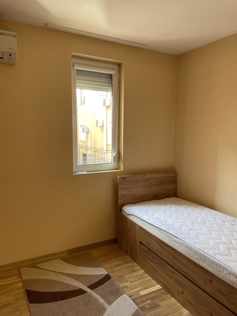 De inchiriat  2 dormitoare Plovdiv , Țentâr , 85 mp | 53248439 - imagine [4]