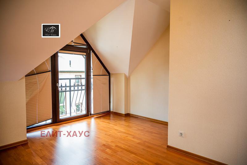 Para alugar  Casa Sofia , Simeonovo , 289 m² | 70951608 - imagem [6]