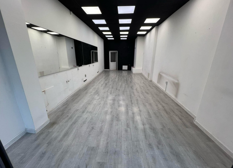Vuokrattavana  Myymälä Sofia , Oborište , 50 neliömetriä | 43219558