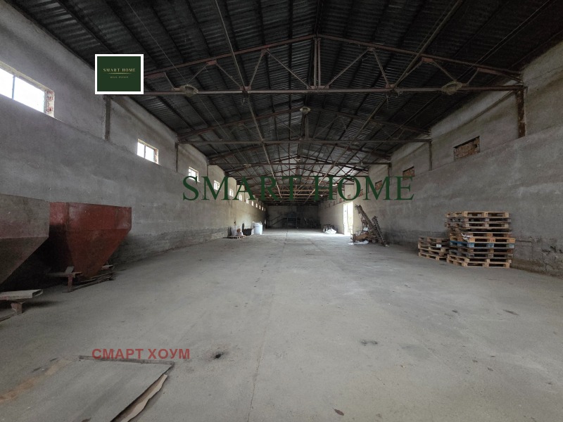 Под наем СКЛАД, град Велико Търново, Промишлена зона - Запад • 2800 лв. / 1431.62 € • 61434684 1