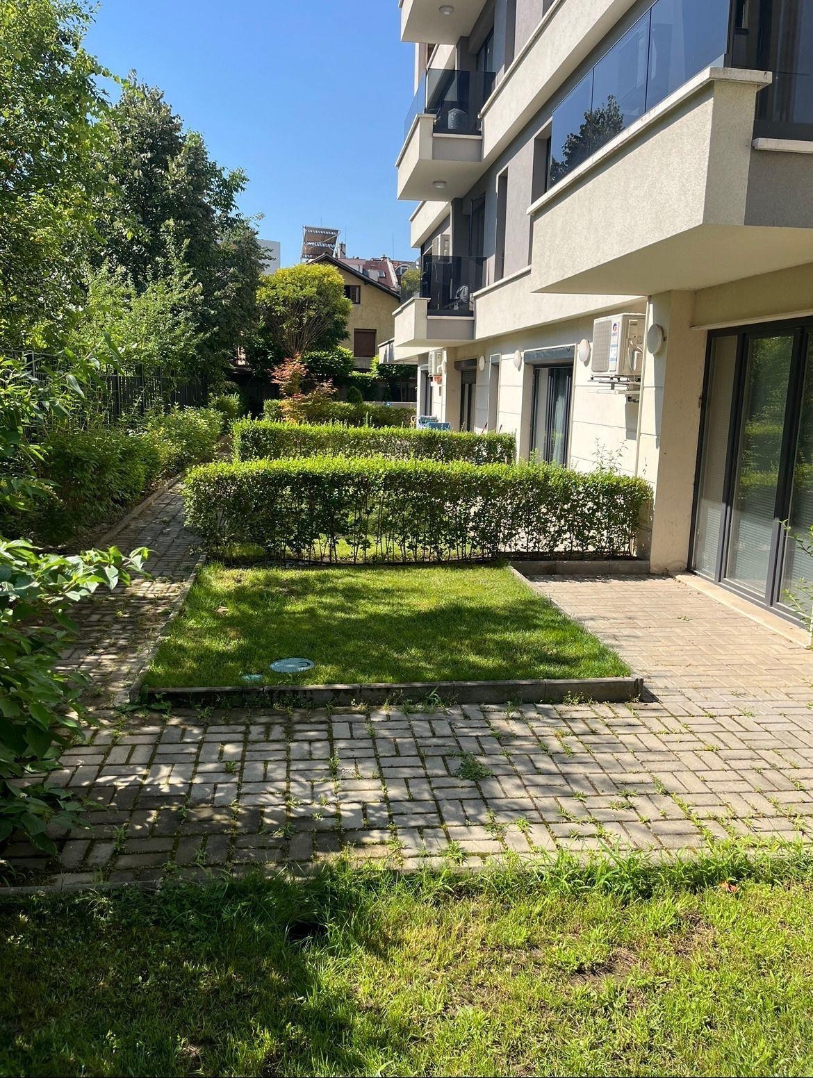 Дава под наем 2-СТАЕН, гр. София, Изгрев, снимка 6 - Апартаменти - 54131379