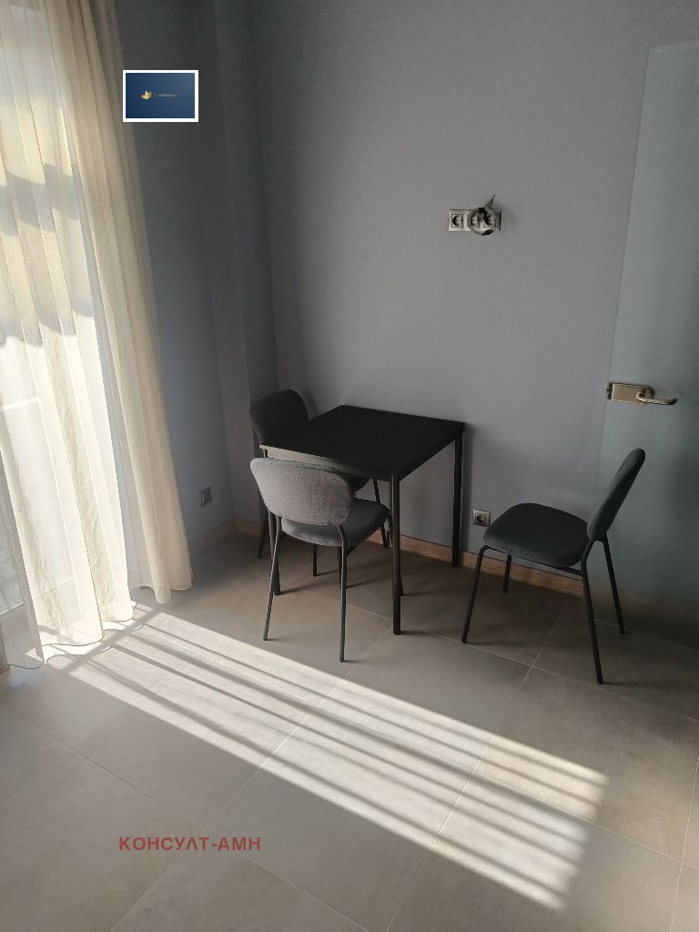 Zu vermieten  1 Schlafzimmer Sofia , Zentar , 50 qm | 86891635 - Bild [13]