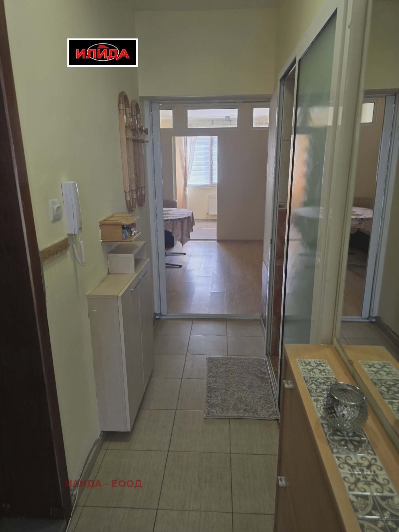 Дава под наем 2-СТАЕН, гр. Русе, Център, снимка 2 - Апартаменти - 52958177