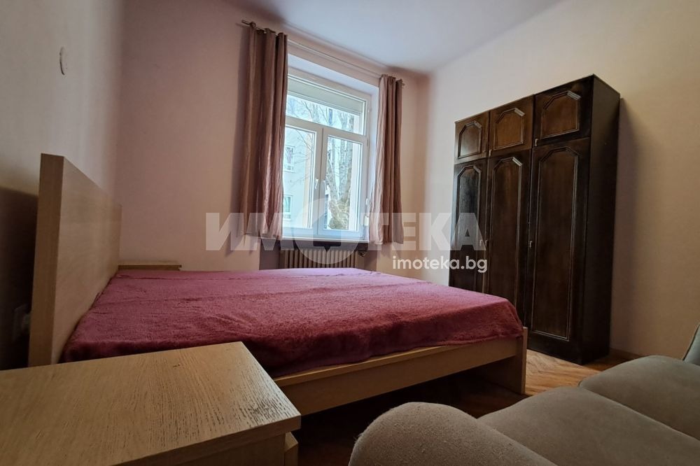 Дава под наем 3-СТАЕН, гр. София, Оборище, снимка 4 - Апартаменти - 53709215