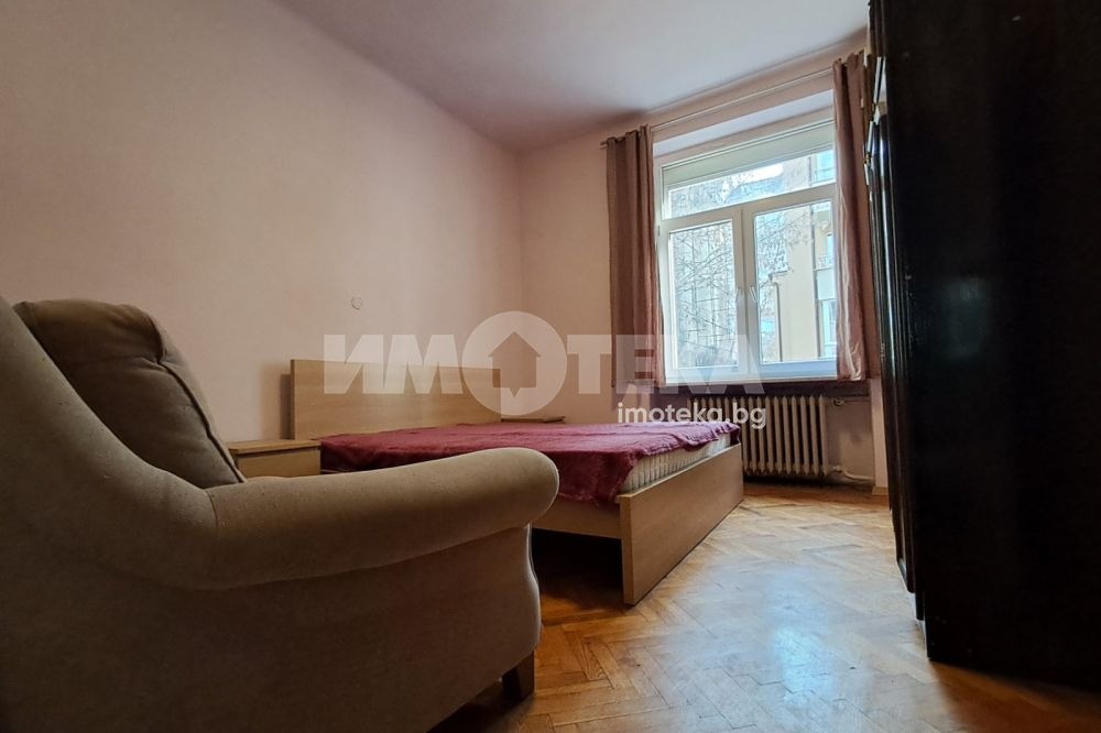 Дава под наем 3-СТАЕН, гр. София, Оборище, снимка 3 - Апартаменти - 53709215