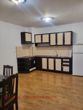 ����� ���� ��� ���� 3-�����,���� �����, ������>