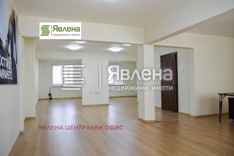 Προς ενοικίαση  Γραφείο Σοφηια , ΤΣενταρ , 360 τ.μ | 34219693