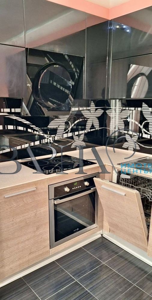 Дава под наем 2-СТАЕН, гр. Варна, Колхозен пазар