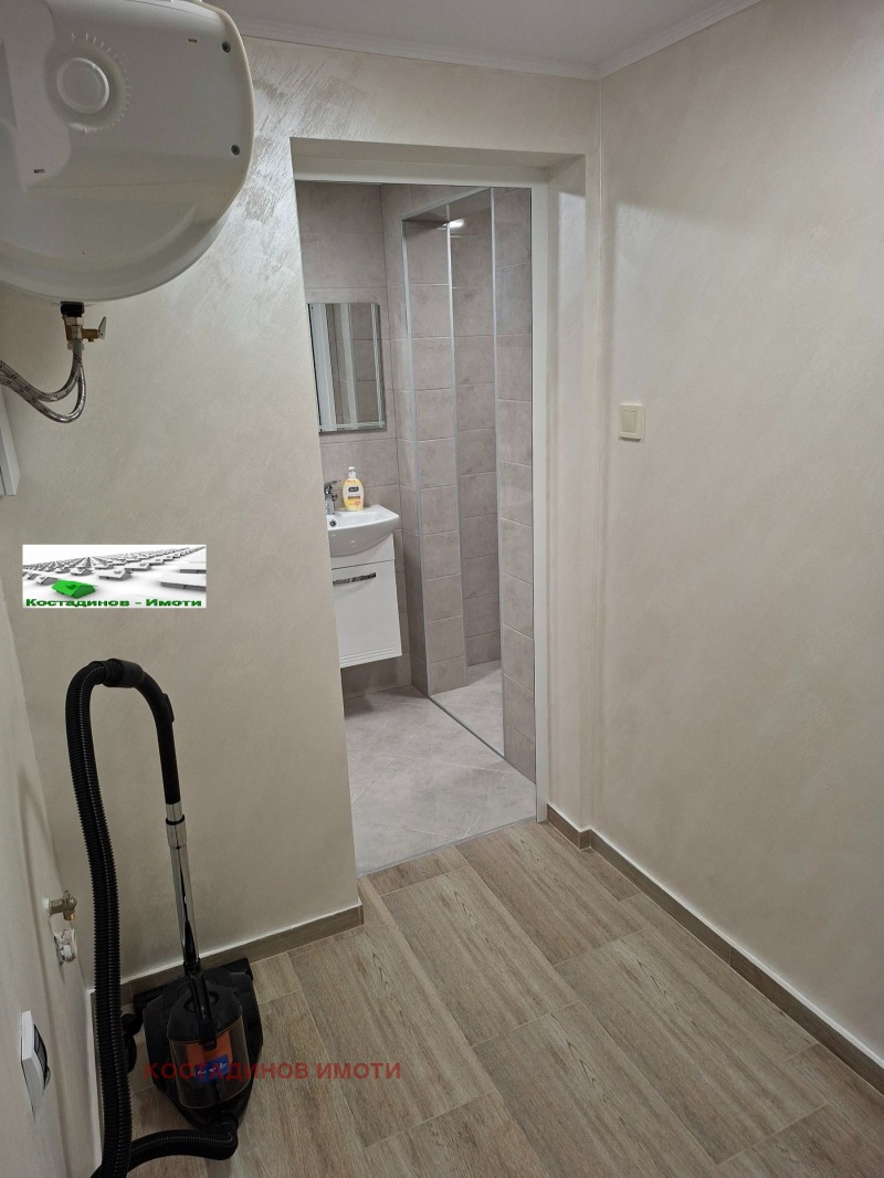 Дава под наем ОФИС, гр. Пловдив, Център, снимка 5 - Офиси - 53103589