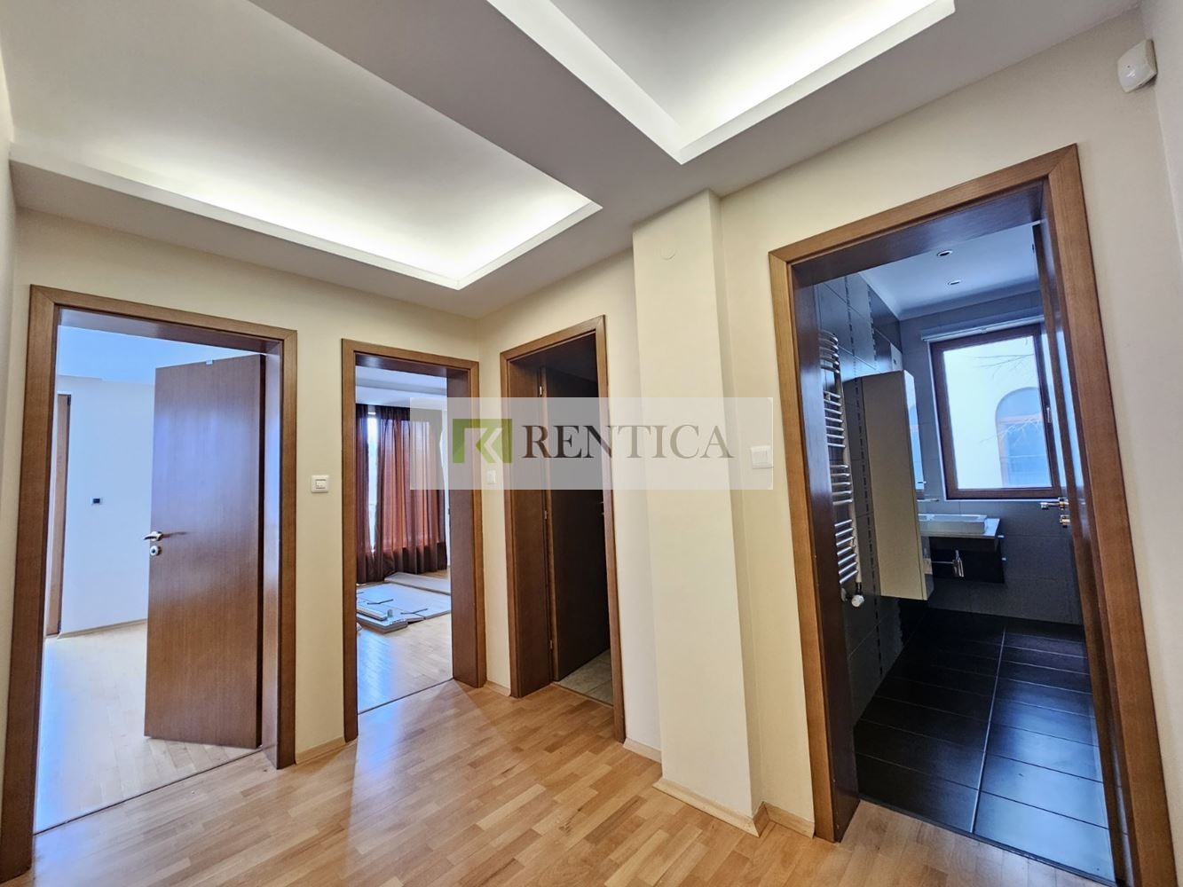 Дава под наем КЪЩА, гр. Варна, Бриз, снимка 13 - Къщи - 54373435