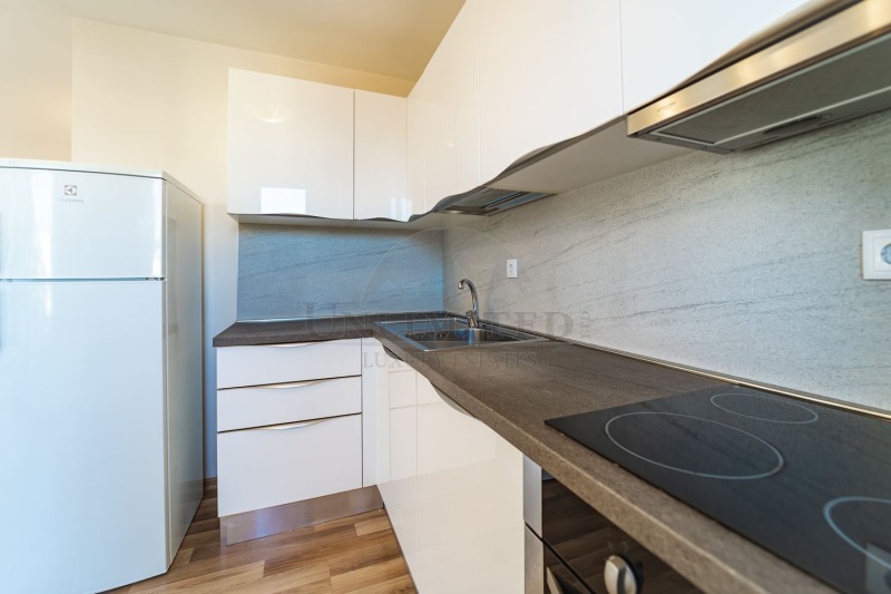 För uthyrning  3 sovrum Sofia , Iztok , 135 kvm | 61910233 - bild [2]