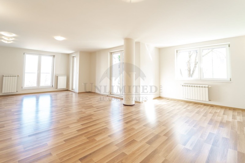 För uthyrning  3 sovrum Sofia , Iztok , 135 kvm | 61910233 - bild [4]