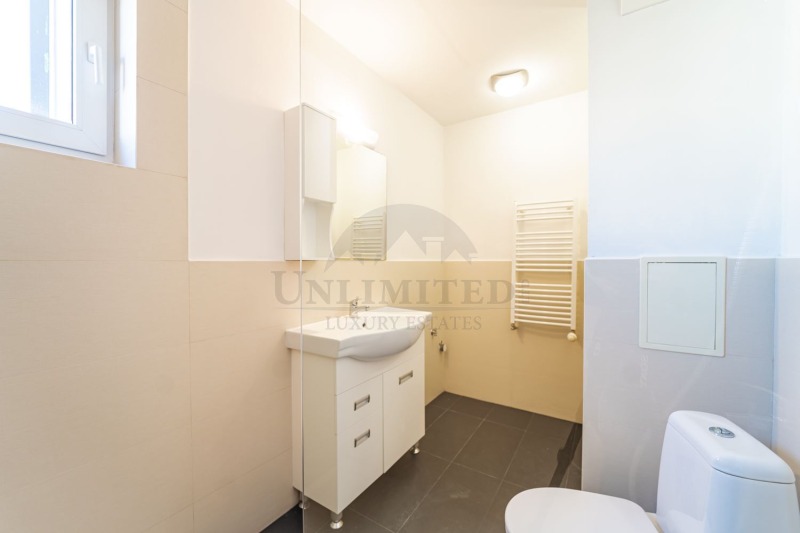 För uthyrning  3 sovrum Sofia , Iztok , 135 kvm | 61910233 - bild [14]