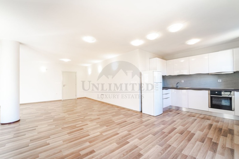 För uthyrning  3 sovrum Sofia , Iztok , 135 kvm | 61910233