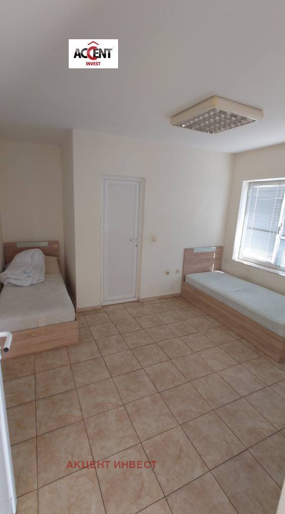 For Rent  Storage Varna , Zapadna promishlena zona , 2681 sq.m | 66747566 - image [8]