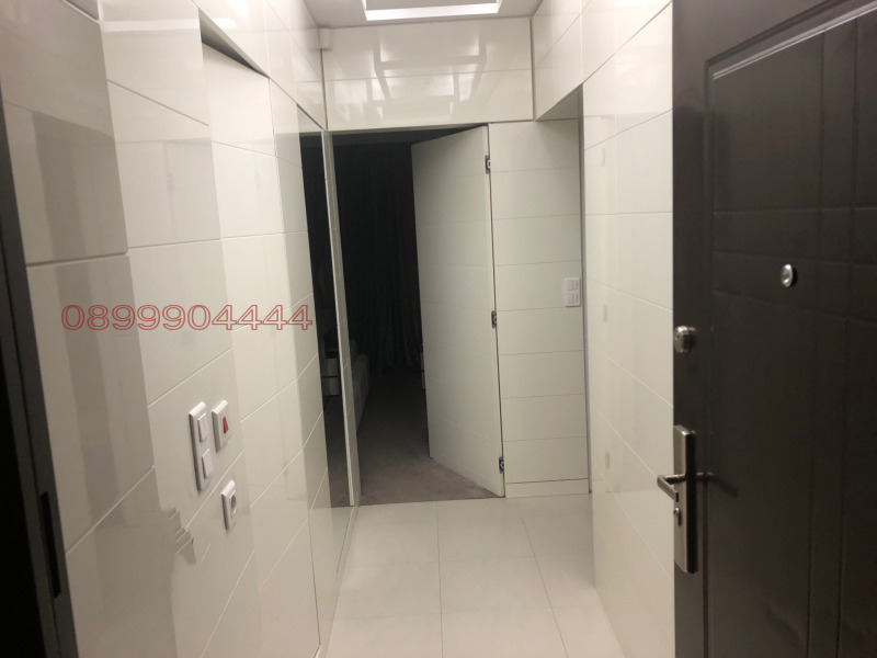 En renta  1 dormitorio Sofia , Dianabad , 62 metros cuadrados | 70031051 - imagen [2]