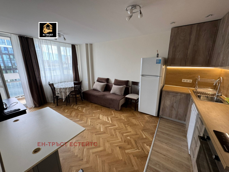 Kiadó  2 hálószobás Sofia , Geo Milev , 75 négyzetméter | 93631686 - kép [3]